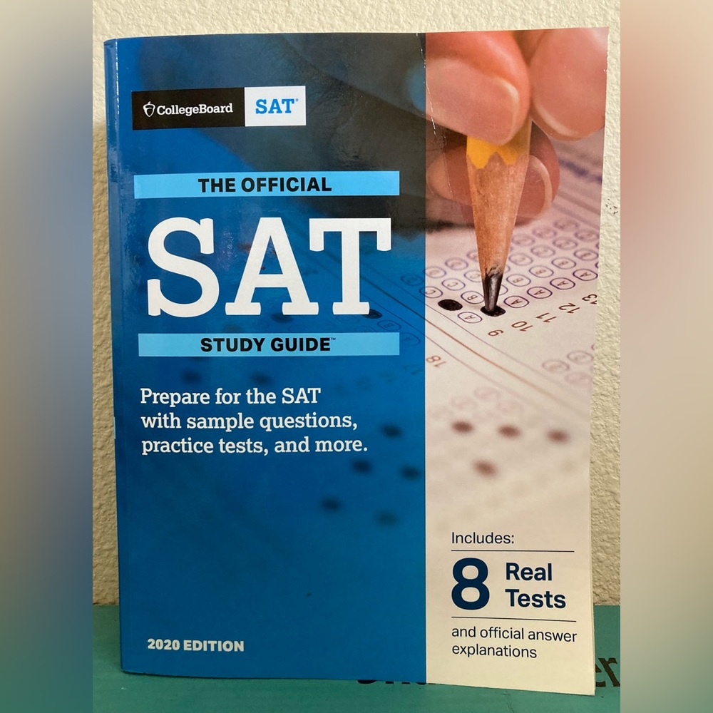COLLEGE BOARD 2020 Official SAT Study Guide Brand New! Never used
